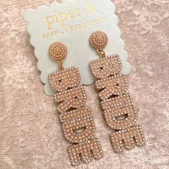 Brand New Piper K Bride Rhinestone Cultured Pearl Drop Earrings Wedding Shower - Picture 11 of 12